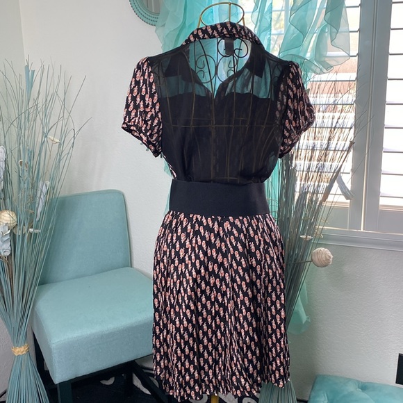 Floral Sheer Dress - Picture 4 of 6